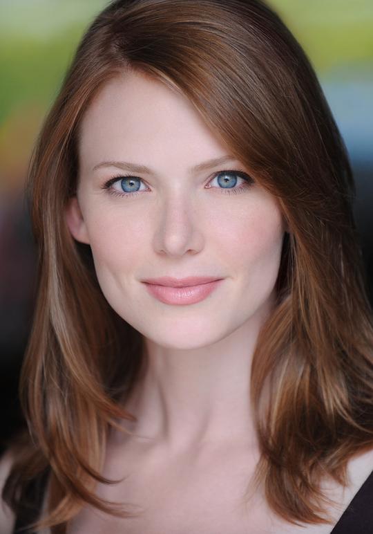 霍莉·范恩 Holley Fain