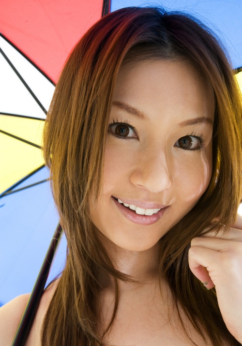 辰巳唯 Yui Tatsumi