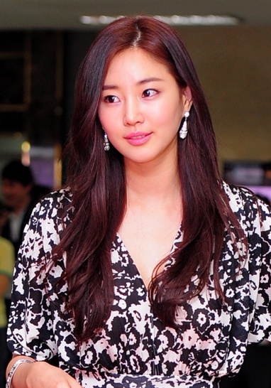 金莎朗 Sa-rang Kim