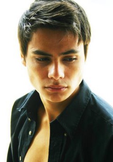 凯欧瓦·高登 Kiowa Gordon