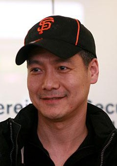 雷镇语 Zhenyu Lei