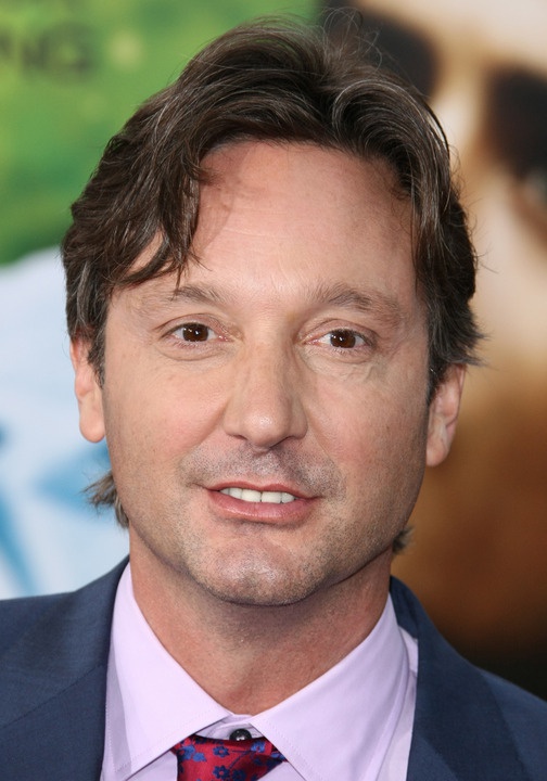 布尔·斯蒂尔斯 Burr Steers