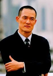 尹栋焕 Dong-hwan Yoon