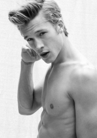 尼克·洛克斯 Nick Roux