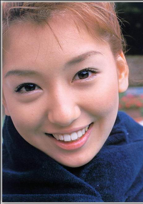 柳明日香 Asuka Yanagi