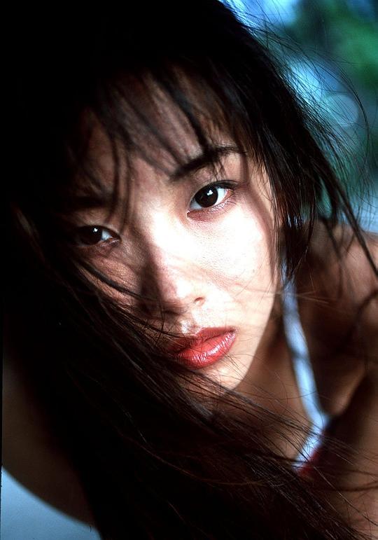 菊池万理江 Marie Kikuchi