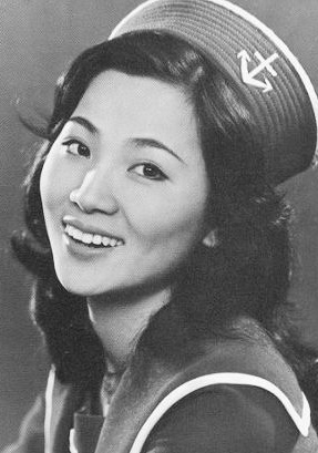 凤飞飞 Feifei Fong