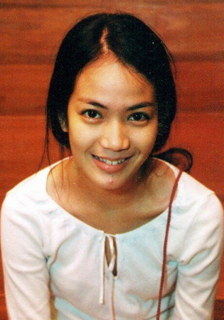 拉迪雅·切丽尔 Ladya Cheryll