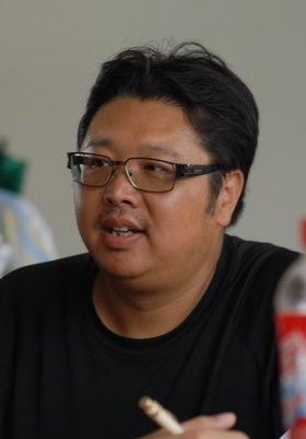 李威 Wei Li