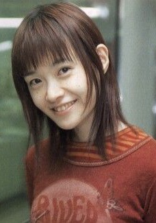 南央美 Omi Minami