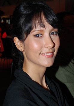 雅琳达·邦恩纳克 Yarinda Boonnak