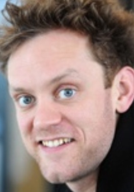 山姆·特劳顿 Sam Troughton