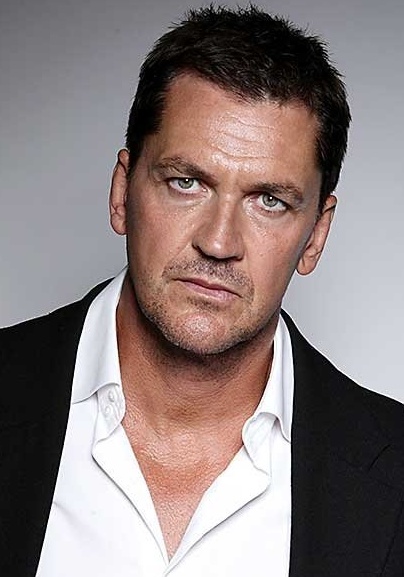 克雷格·法布拉斯 Craig Fairbrass