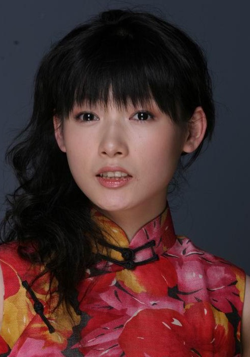 曹议文 Yiwen Cao