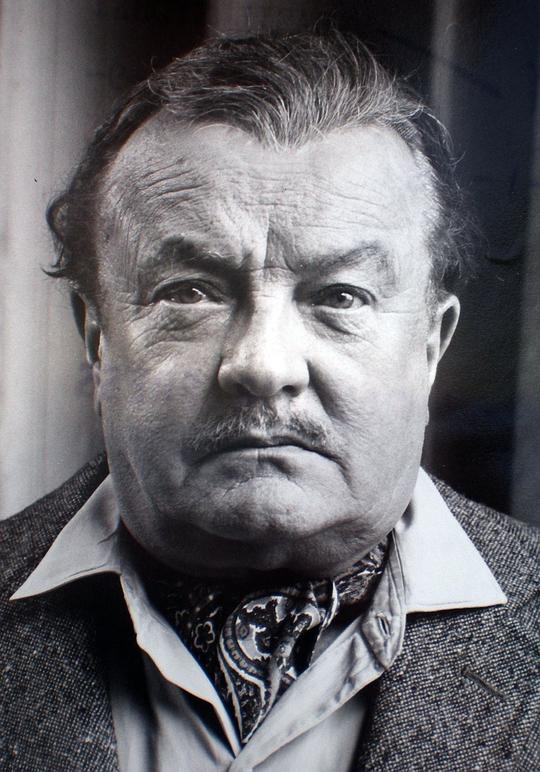 巴兹尔·悉尼 Basil Sydney