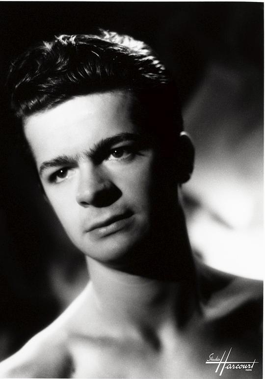 塞尔日·雷吉亚尼 Serge Reggiani