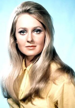 Anna Carteret Anna Carteret