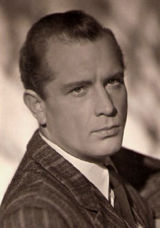 Viktor Staal Viktor Staal