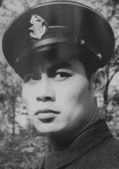 张勇手 Yongshou Zhang