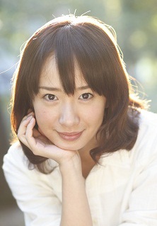 映美藏良 Kurara Emi