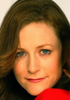 杰拉丁·萨莫维尔 Geraldine Somerville