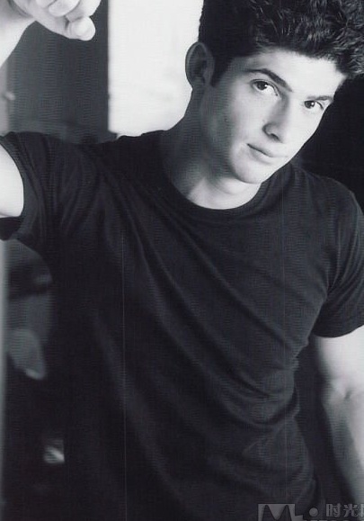 亚当·佐罗汀 Adam Zolotin