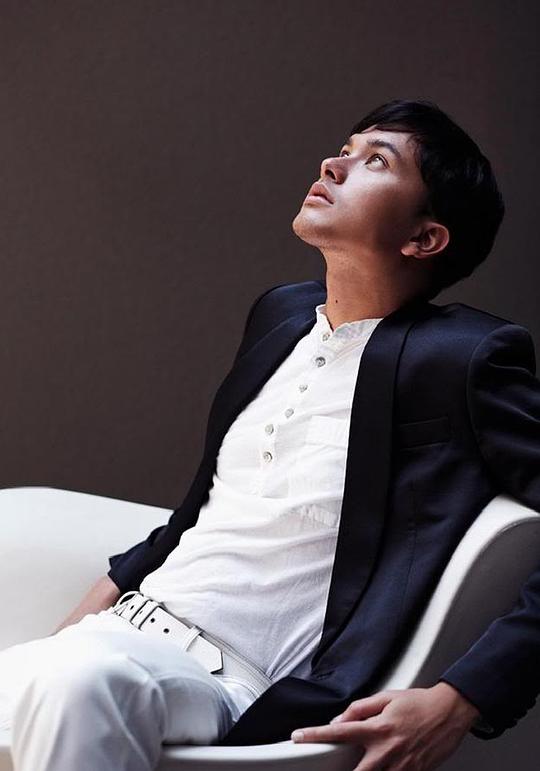 尼古拉斯·沙普泰拉 Nicholas Saputra