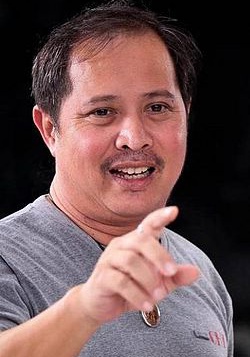 普特鹏·普罗萨卡·那·萨克那卡林 Puttipong Promsaka Na Sakolnakorn