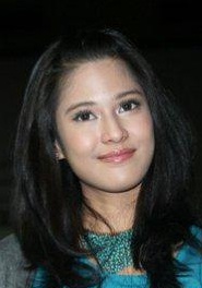 迪安·萨斯特劳沃德约 Dian Sastrowardoyo