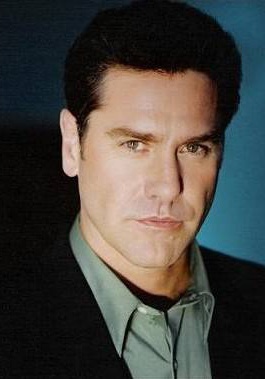 戴维·启利 David Keeley