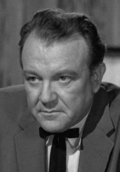 休·桑德斯 Hugh Sanders