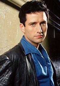格伦·奎恩 Glenn Quinn