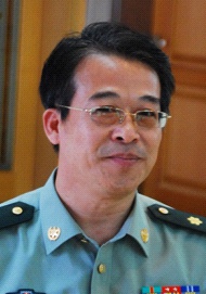 栾逢勤 Fengqin Luan