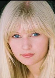 卡莉·许洛德 Carly Schroeder