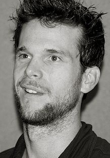 马修·约翰·阿姆斯特朗 Matthew John Armstrong