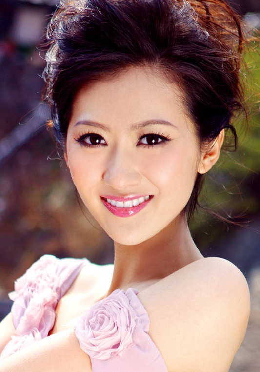 杨净如 Jingru Yang