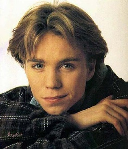 乔纳森·布兰戴斯 Jonathan Brandis