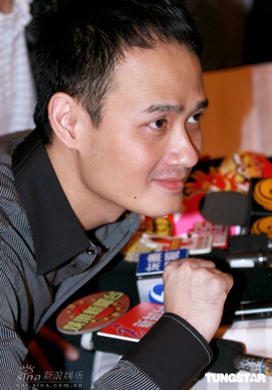 陈奕利 Alexi Tan