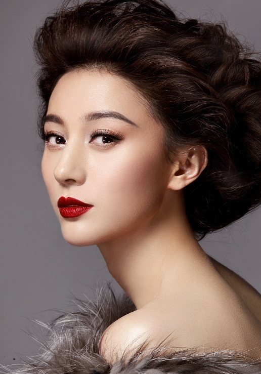 周庭伊 Tingyi Zhou