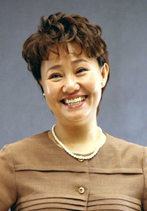 吕雪凤 Hsueh-Feng Lü