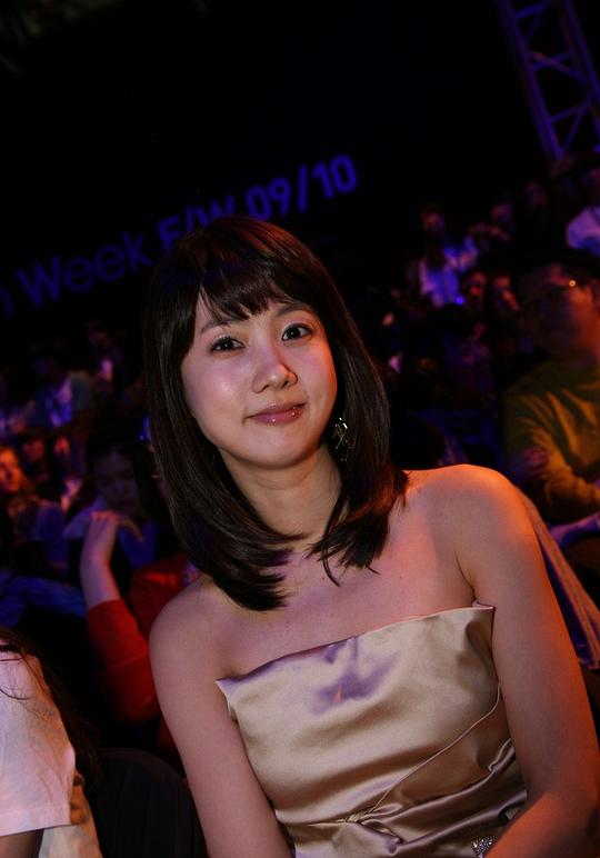 朴素贤 So-hyun Park