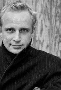 彼得·亚当奇克 Piotr Adamczyk