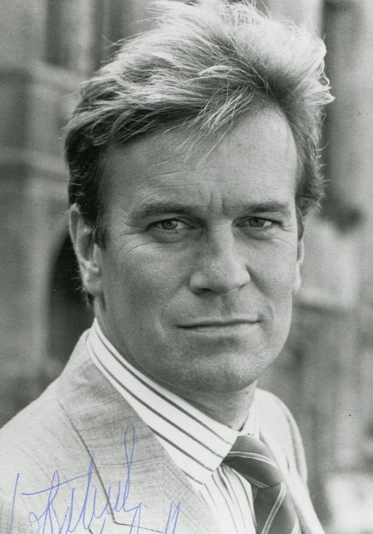 尼基·汉森 Nicky Henson