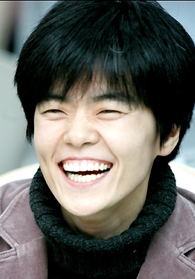 卢熙京 Hee-Kyung Noh