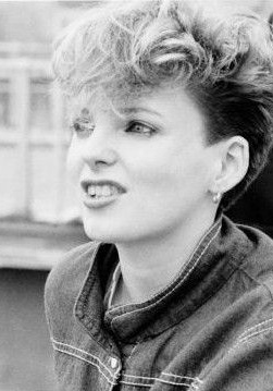 克莱尔·格罗根 Clare Grogan