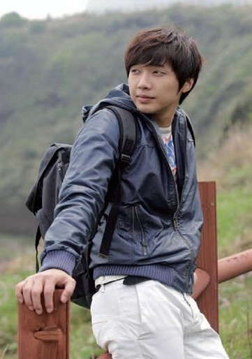 池贤宇 Hyun-Woo Ji