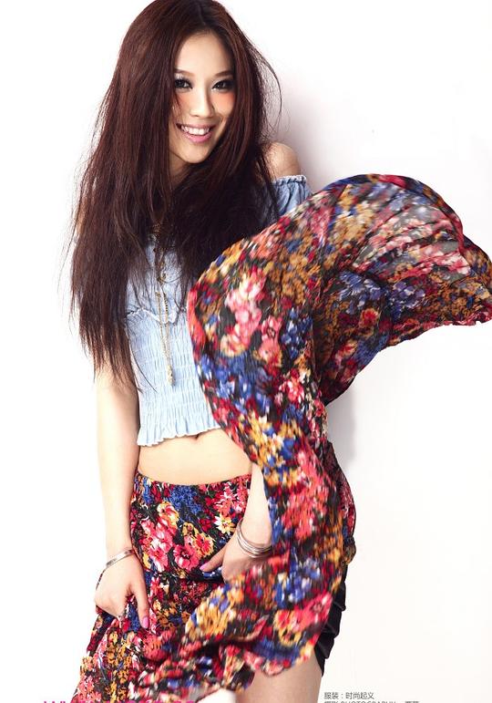 周童童 Tongtong Zhou