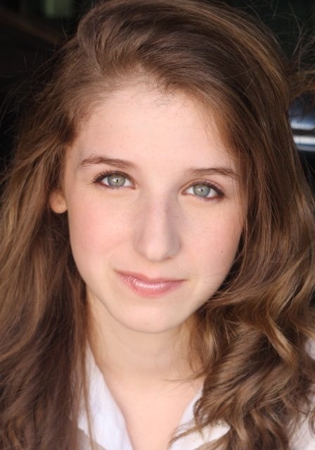 Hannah Sullivan Ⅱ Hannah Sullivan Ⅱ