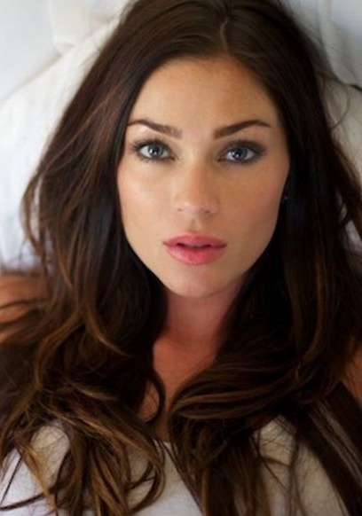 杰思敏·沃兹 Jasmine Waltz