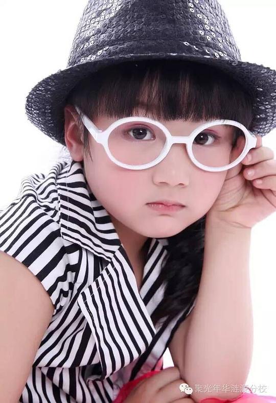 姚雯嘉 Wenjia Yao